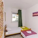 Apartment Apartment Mezaroca *