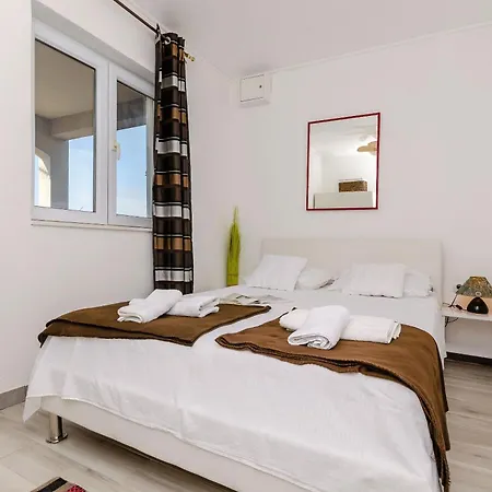 Mezaroca Lejlighed Rogoznica (Sibenik-Knin)
