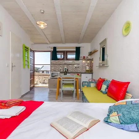 Mezaroca * ロゴズニッツァ