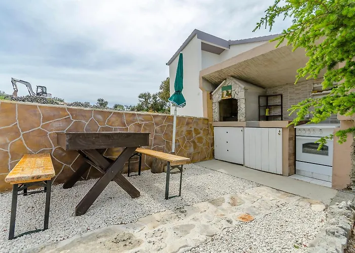 Mezaroca Apartmán *