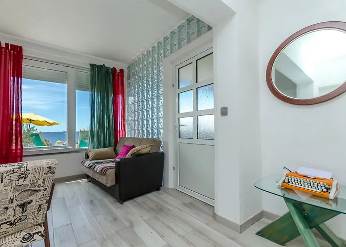 Mezaroca * Rogoznica (Sibenik-Knin)