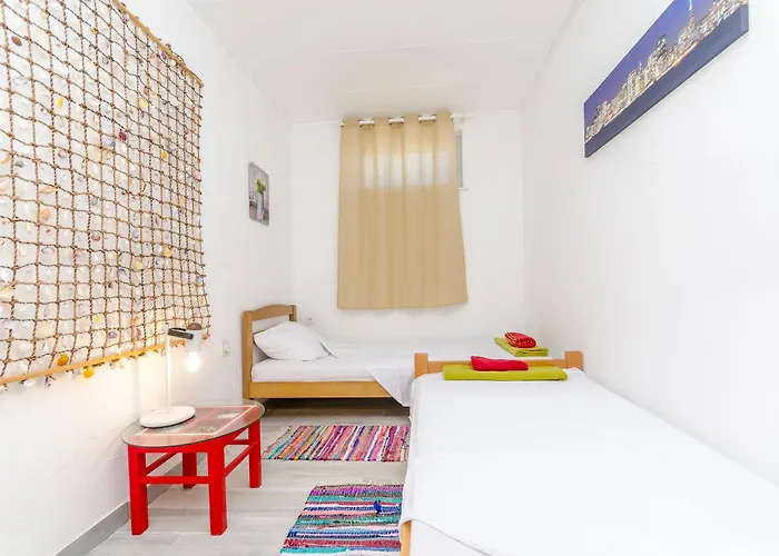 Mezaroca Rogoznica (Sibenik-Knin)