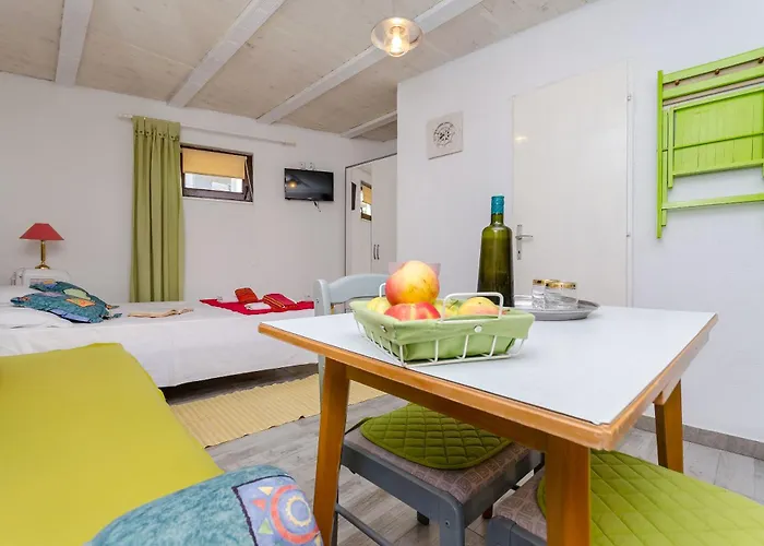 Mezaroca * ロゴズニッツァ